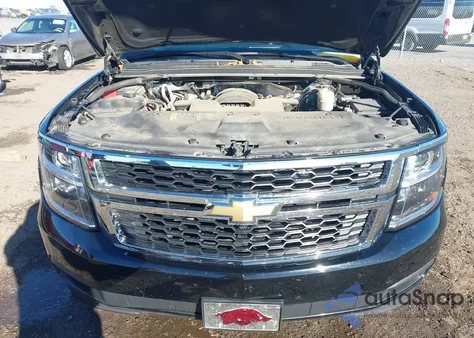 2017 Chevrolet Tahoe Ls z USA, uszkodzony, nr VIN 1GNSCAKC2HR364383